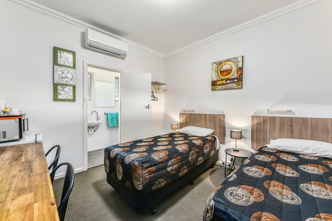 ناراركورت Rest Motels المظهر الخارجي الصورة